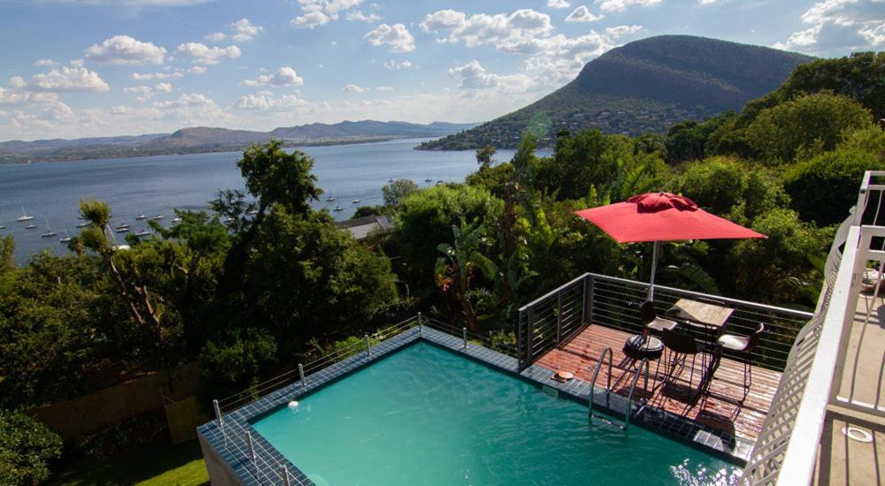 Mister C Bed and Breakfast Hartbeespoort Eksteriør billede